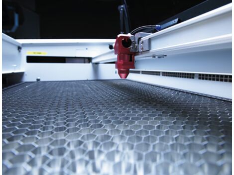 Colméia Maquina á Laser em Marilia